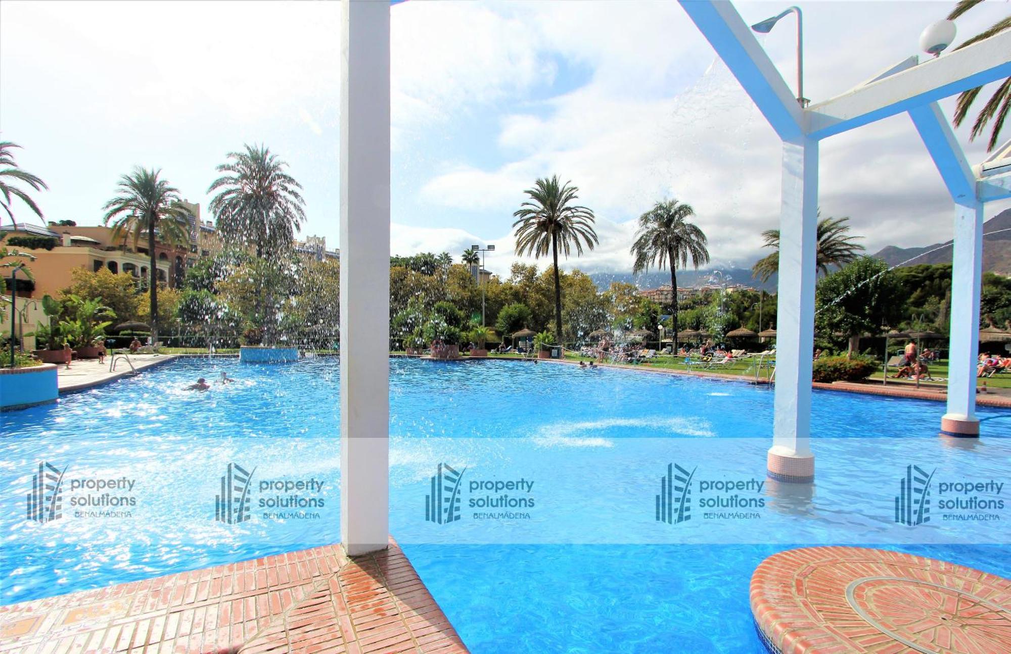 Benalbeach 1010 - Vista Al Mar - Piscina Todo El Ano - Primera Linea De Playa Benalmádena Εξωτερικό φωτογραφία