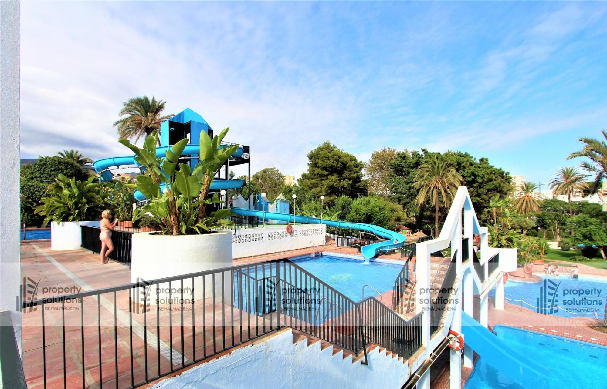 Benalbeach 1010 - Vista Al Mar - Piscina Todo El Ano - Primera Linea De Playa Benalmádena Εξωτερικό φωτογραφία
