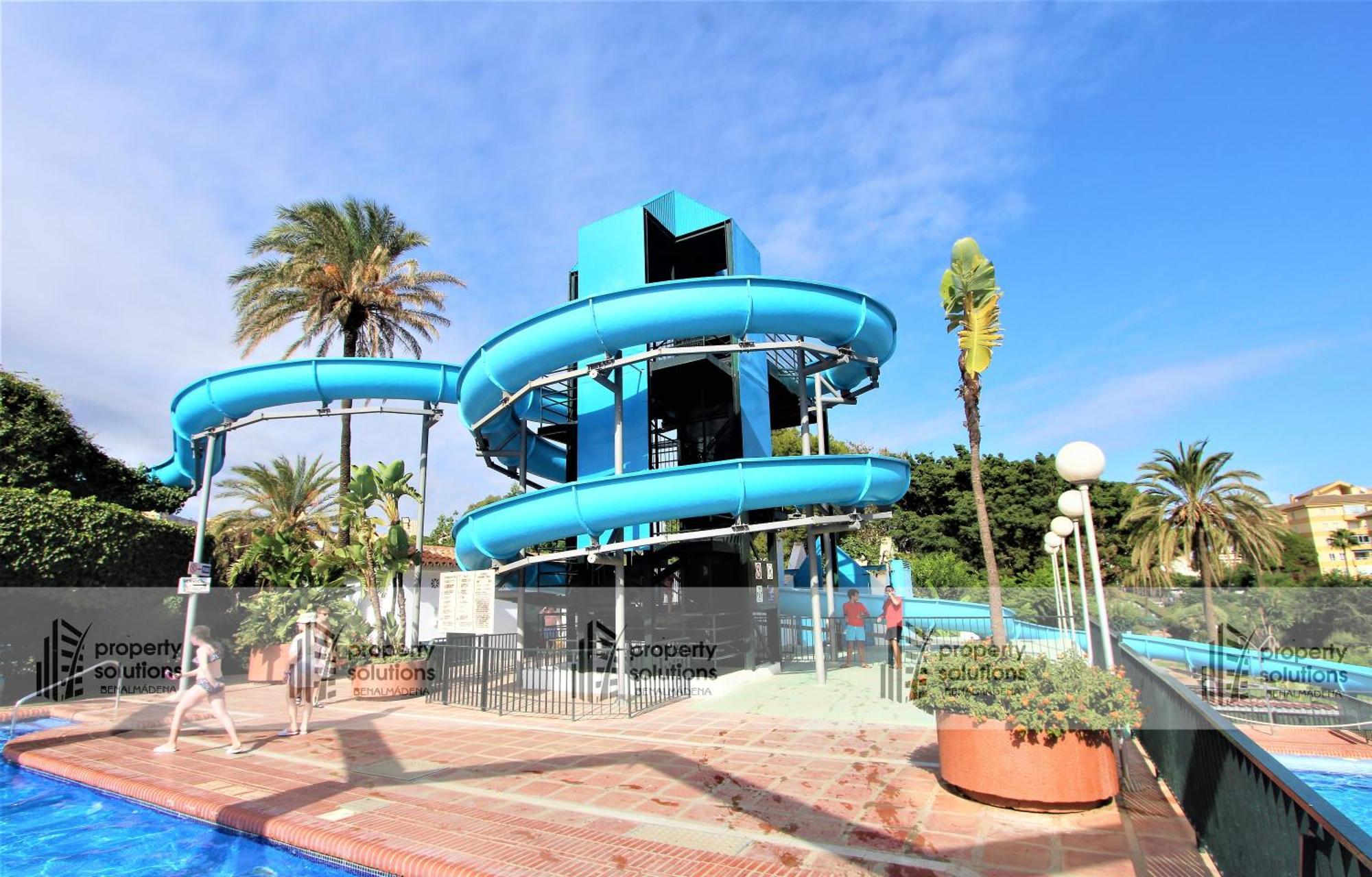 Benalbeach 1010 - Vista Al Mar - Piscina Todo El Ano - Primera Linea De Playa Benalmádena Εξωτερικό φωτογραφία